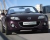 "Мазда" оснастила родстер MX-5 навигацией